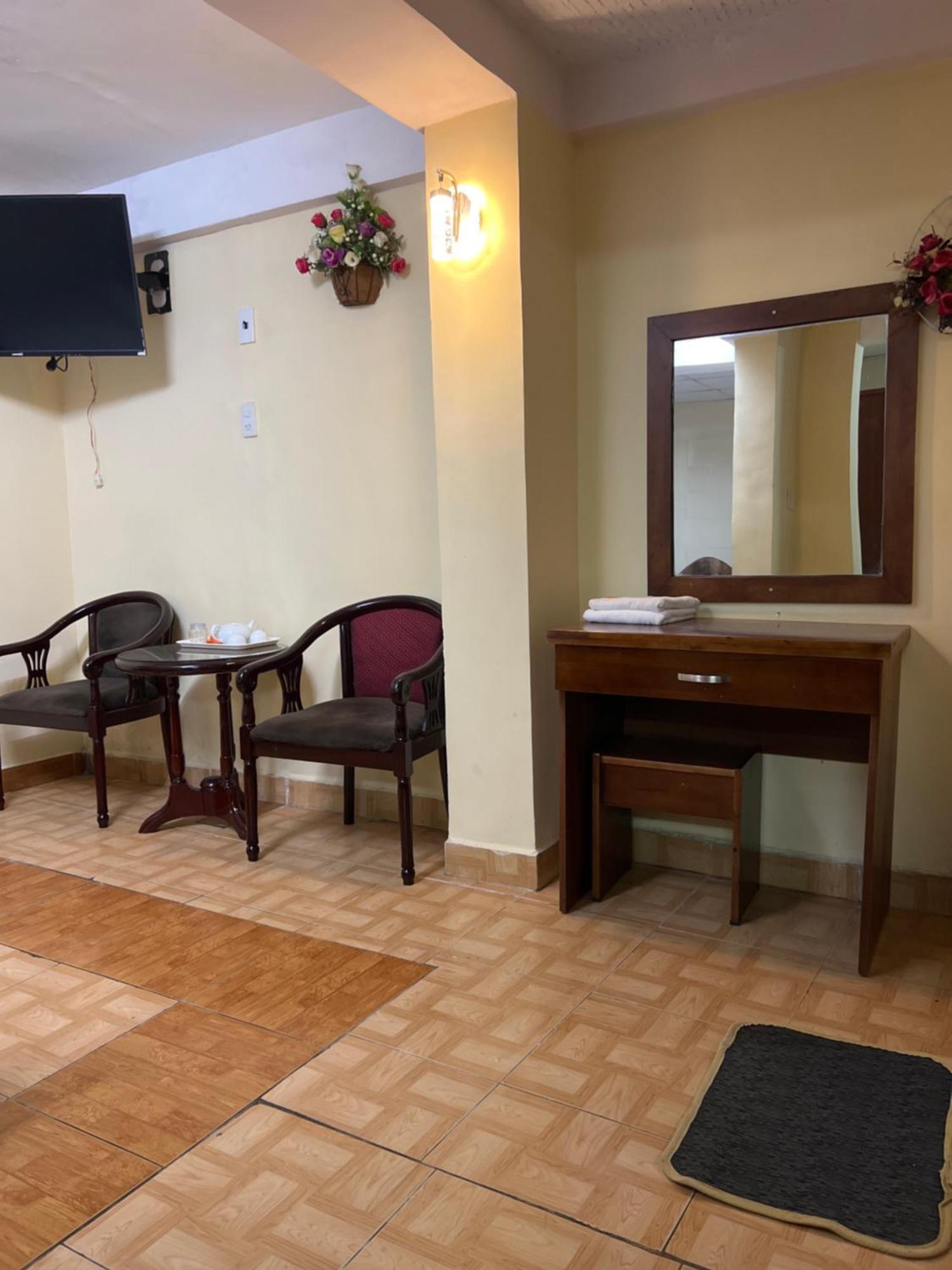 Khach San Lan Dai Hotel Dalat Luaran gambar