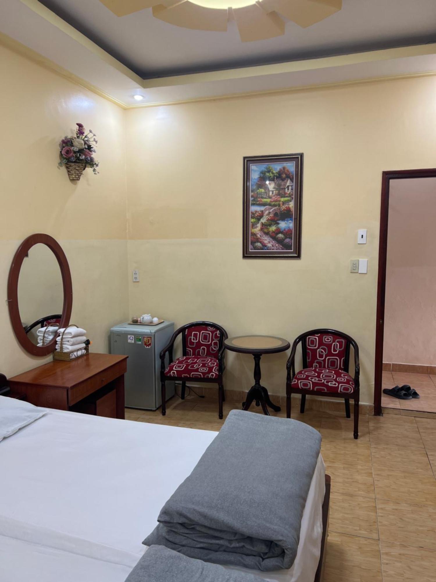 Khach San Lan Dai Hotel Dalat Luaran gambar