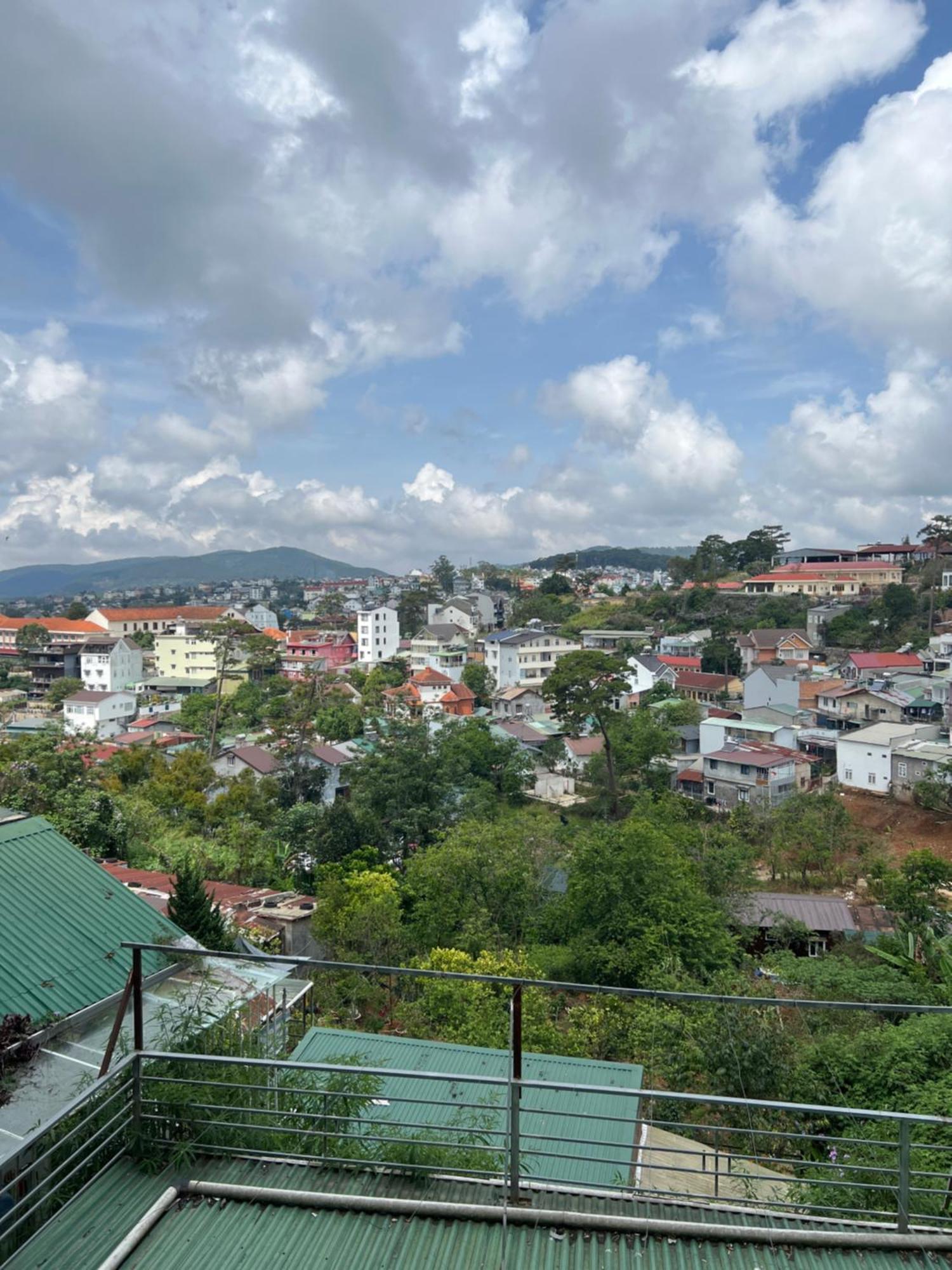 Khach San Lan Dai Hotel Dalat Luaran gambar